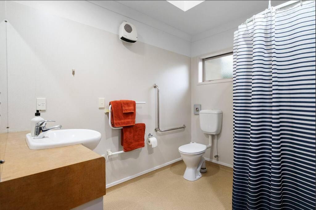 Sunny, Quiet, 2-Bedroom Unit In Fabulous Location! Cambridge Luaran gambar